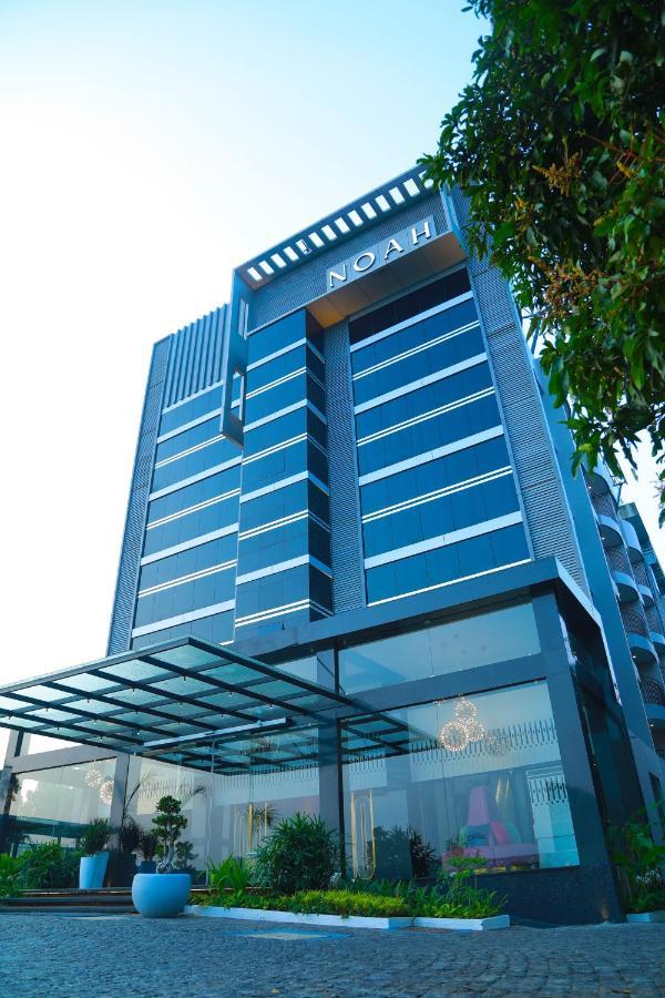 Noah Sky Suites Kochi Εξωτερικό φωτογραφία