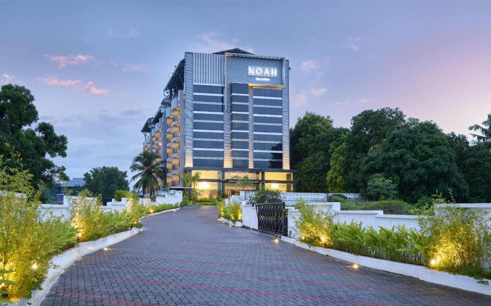 Noah Sky Suites Kochi Εξωτερικό φωτογραφία
